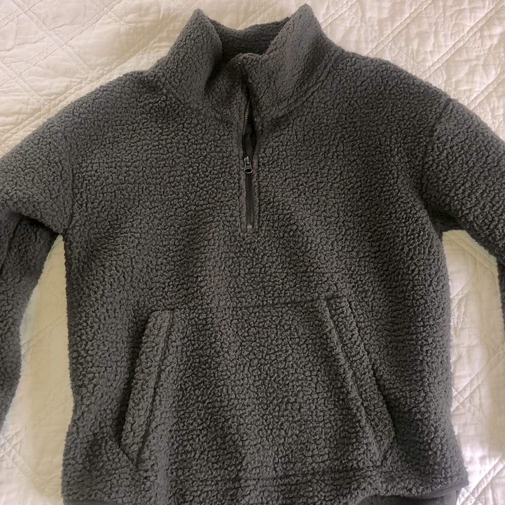 Half-Zip pull over Sweater